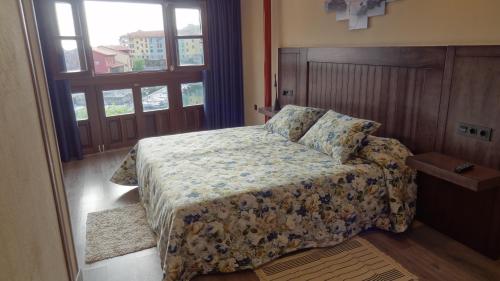 Imagen general del Hotel Puerto Rico, Llanes. Foto 2