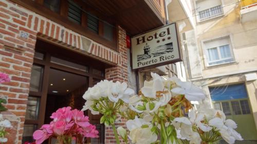 Imagen de los exteriores del Hotel Puerto Rico, Llanes. Foto 9