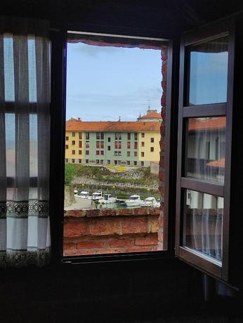 Imagen general del Hotel Puerto Rico, Llanes. Foto 7