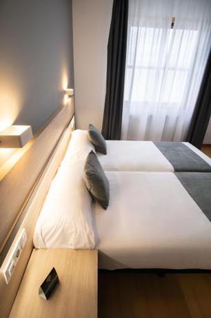 Imagen general del Hotel Puerto Seco. Foto 4