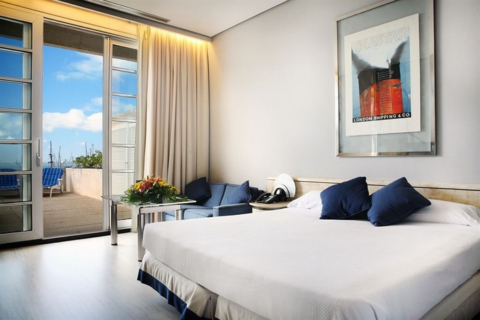 Imagen de la habitación del Hotel Puerto Sherry, Puerto de Santa María. Foto 7