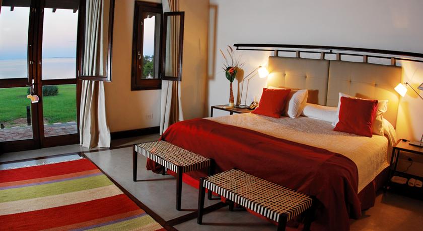 Imagen de la habitación del Hotel Puerto Valle De Esteros. Foto 7