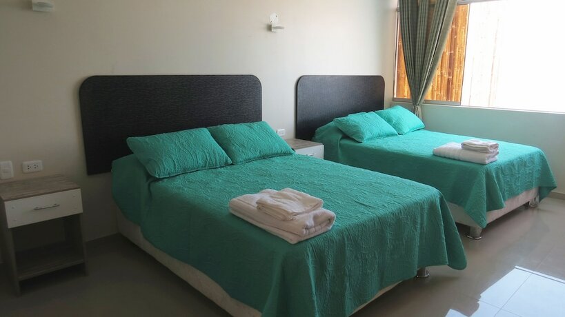Imagen de la habitación del Hotel Puerto Varas De Punta Sal. Foto 16