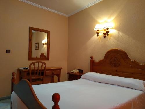 Imagen general del Hotel Puerto de Palos, Palos de la Frontera. Foto 6