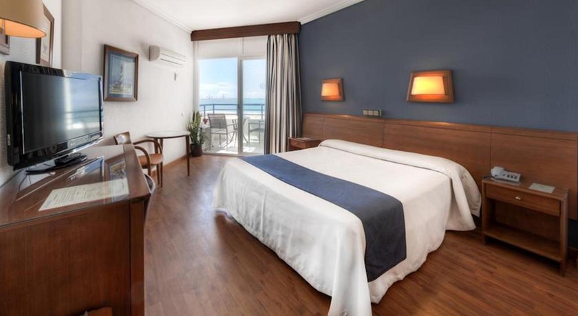 Imagen general del Hotel Puertobahia y SPA. Foto 12