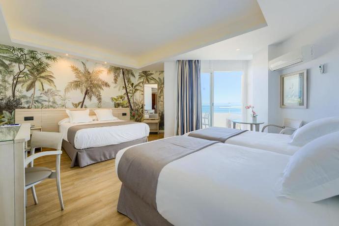 Imagen de la habitación del Hotel Puertobahia y SPA. Foto 10