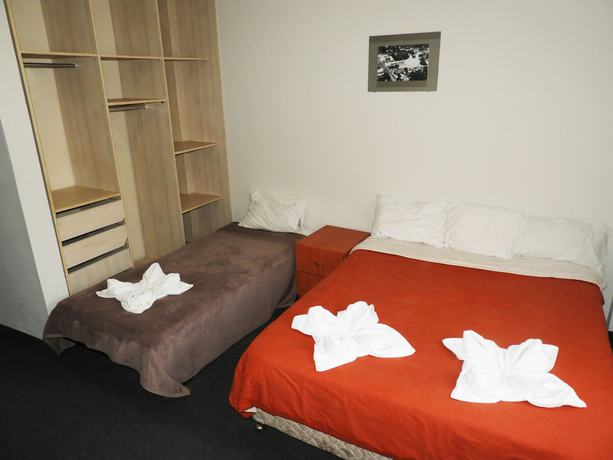 Imagen de la habitación del Hotel Puesta del Sol, Encarnaci&oacute;n. Foto 12