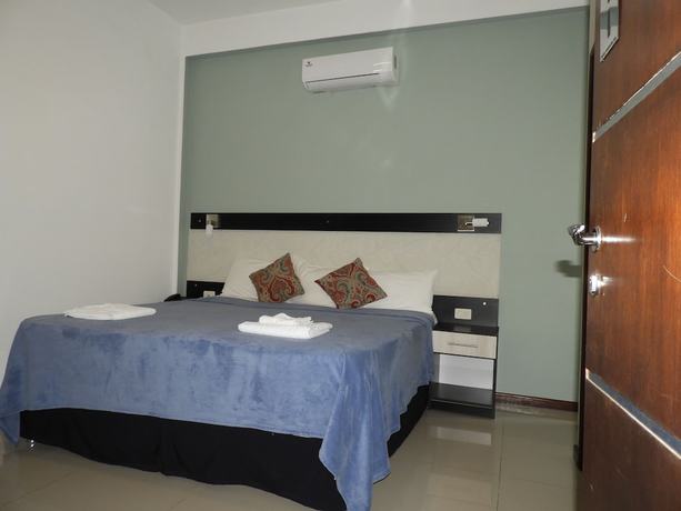 Imagen de la habitación del Hotel Puesta del Sol, Encarnaci&oacute;n. Foto 17