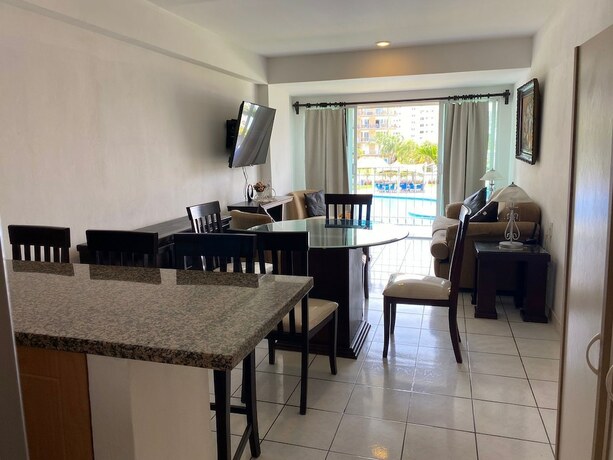 Imagen general del Hotel Puesta del Sol, MAZATLAN. Foto 4