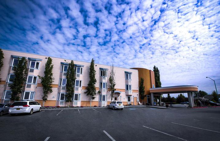 Imagen de los exteriores del Hotel Puffin Inn Of Anchorage. Foto 6