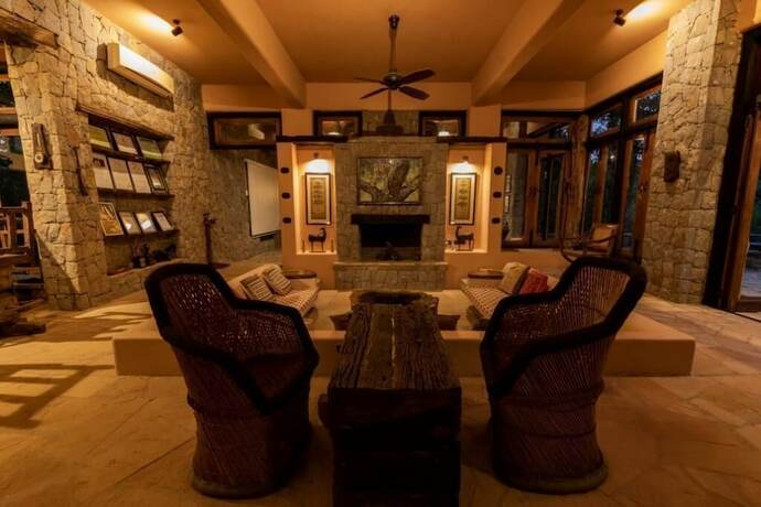 Imagen general del Hotel Pugdundee Safaris - Kanha Earth Lodge. Foto 9