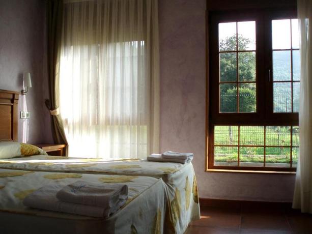 Imagen de la habitación del Hotel Pugide. Foto 10