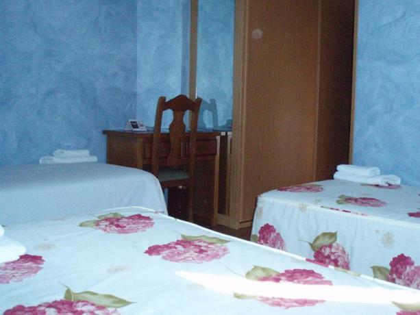 Imagen de la habitación del Hotel Pugide. Foto 11