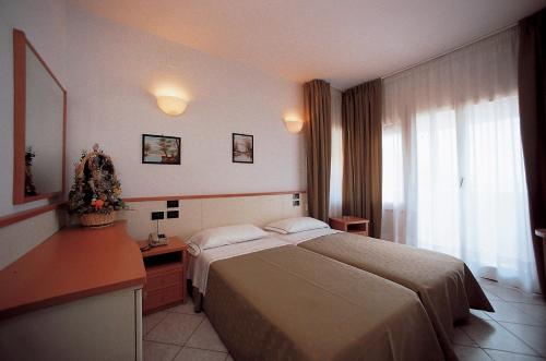 Imagen general del Hotel Pugnochiuso Resort - Degli Ulivi. Foto 1