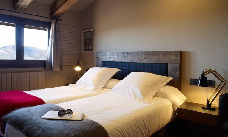 Imagen de la habitación del Hotel Puig Francó. Foto 11