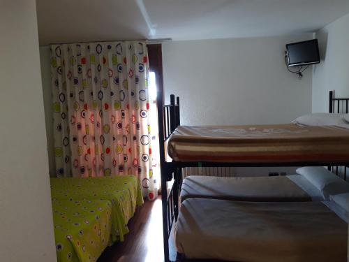 Imagen de la habitación del Hotel Puigcerda. Foto 4