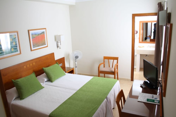 Imagen de la habitación del Hotel Pujol. Foto 2