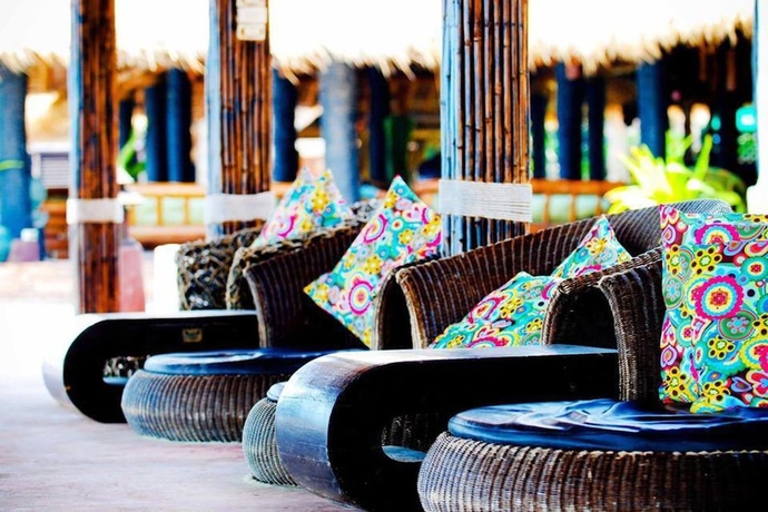 Imagen de los interiores del Hotel Puktien Cabana Beach Resort and Residence. Foto 19