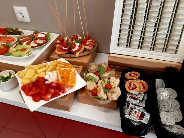 Imagen del bar/restaurante del Hotel Pula City Center Accommodation. Foto 10