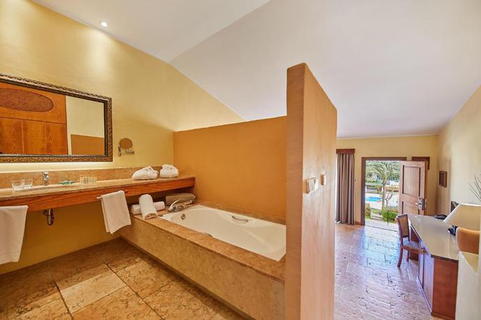 Imagen general del Hotel Pula Suites Boutique Resort *****. Foto 8
