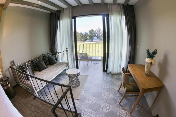 Imagen de los exteriores del Hotel Pulakorn Private Beach Resort. Foto 15