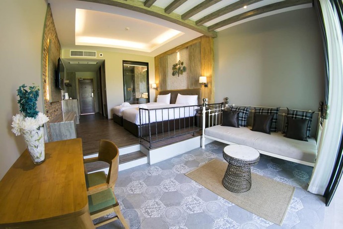 Imagen de los interiores del Hotel Pulakorn Private Beach Resort. Foto 18