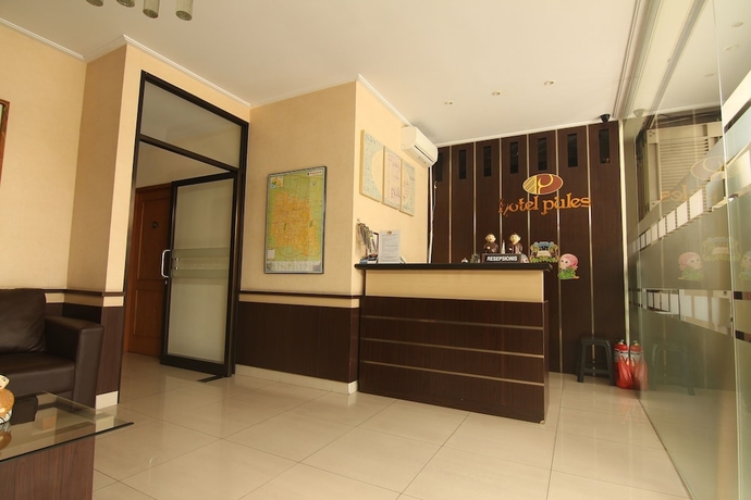 Imagen de los interiores del Hotel Pules. Foto 13