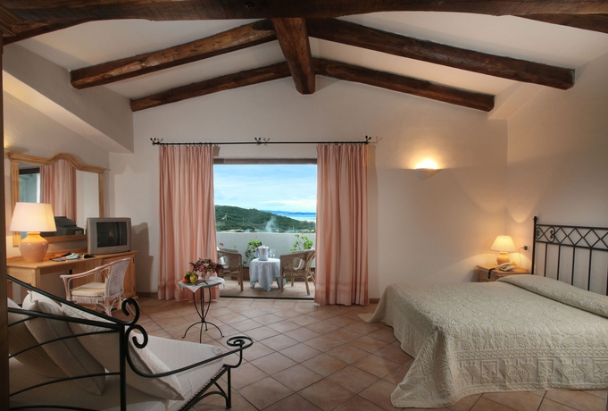 Imagen de la habitación del Hotel Pulicinu. Foto 6