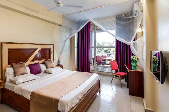 Imagen de la habitación del Hotel Pulickal Airport. Foto 19