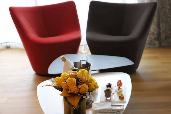 Imagen de la habitación del Hotel Pullman Abidjan. Foto 10