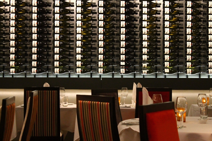 Imagen del bar/restaurante del Hotel Pullman Auckland Hotel & Apartments. Foto 9