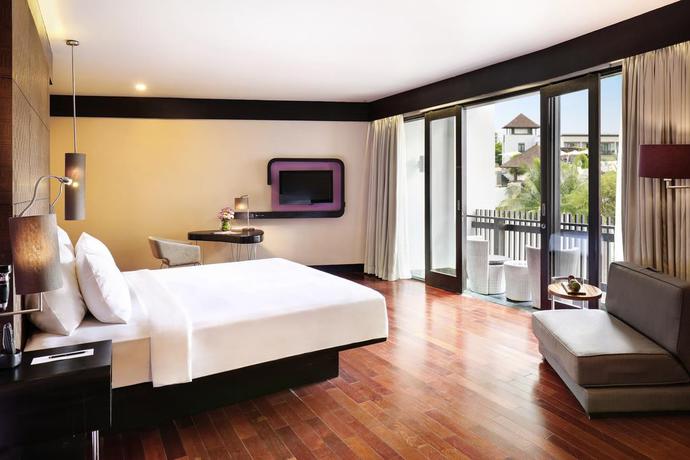 Imagen de la habitación del Hotel Pullman Bali Legian Beach. Foto 9