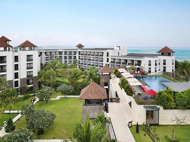 Imagen de los exteriores del Hotel Pullman Bali Legian Beach. Foto 15