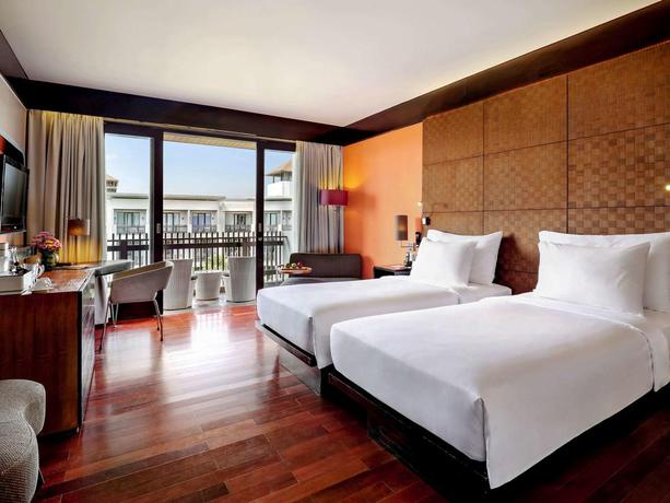 Imagen de la habitación del Hotel Pullman Bali Legian Beach. Foto 12