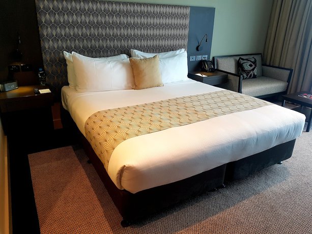 Imagen de la habitación del Hotel Pullman Brisbane Airport. Foto 13