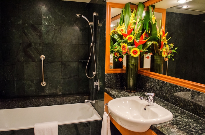 Imagen de la habitación del Hotel Pullman Cairns International. Foto 6