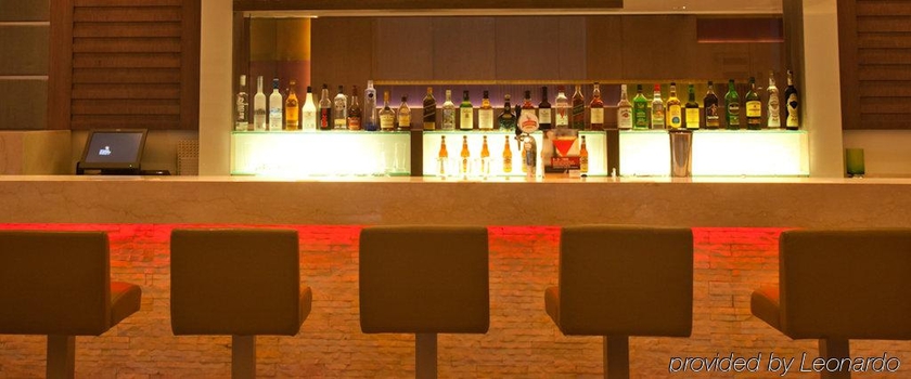 Imagen general del Hotel Pullman Chennai Anna Salai - Premium Brand By Accor. Foto 11