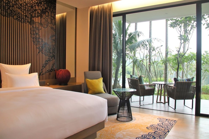 Imagen de la habitación del Hotel Pullman Ciawi Vimala Hills Resort. Foto 3