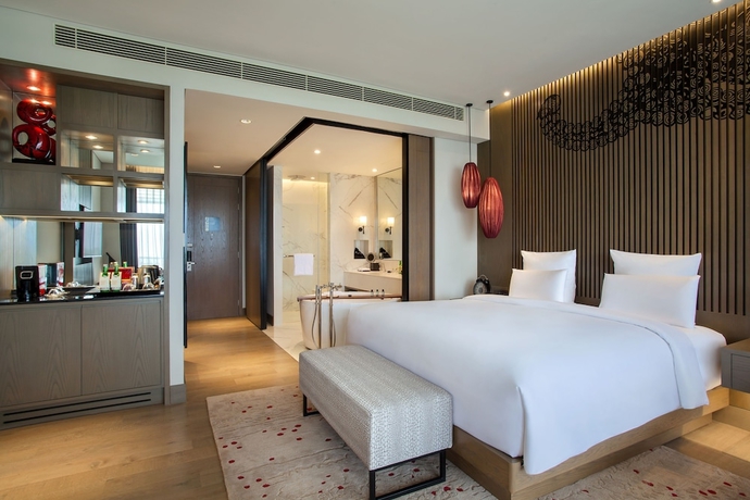Imagen de la habitación del Hotel Pullman Ciawi Vimala Hills Resort. Foto 12