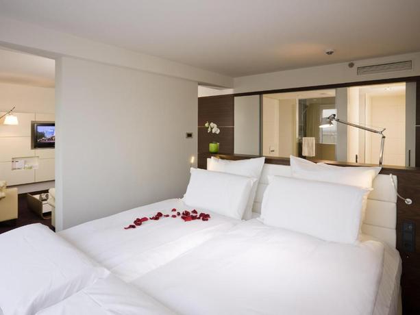 Imagen de la habitación del Hotel Pullman Cologne. Foto 4