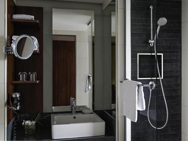 Imagen de la habitación del Hotel Pullman Cologne. Foto 6