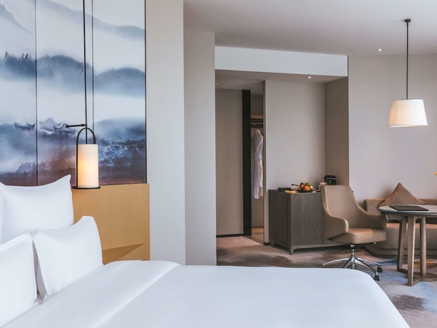 Imagen de la habitación del Hotel Pullman Fuzhou Tahoe. Foto 4