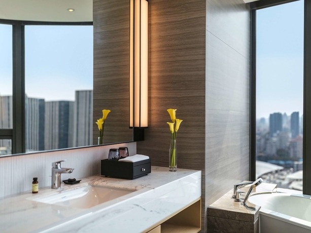 Imagen de la habitación del Hotel Pullman Fuzhou Tahoe. Foto 5