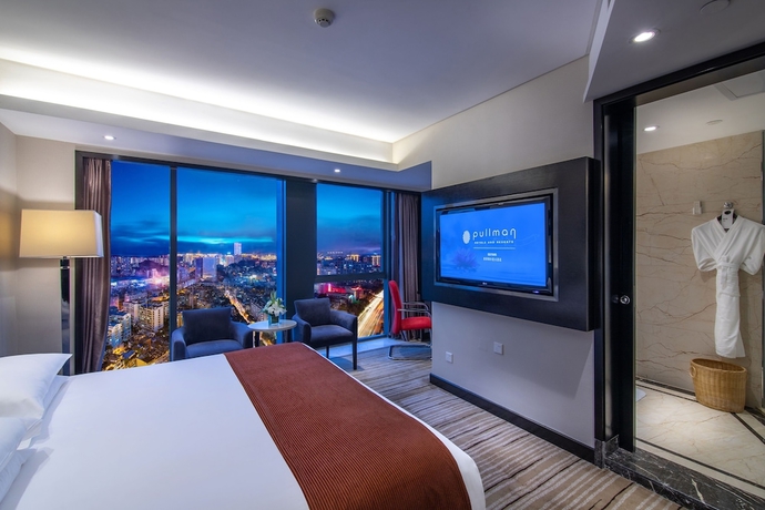 Imagen de la habitación del Hotel Pullman Guiyang. Foto 3