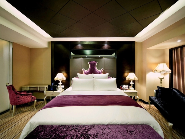 Imagen de la habitación del Hotel Pullman Guiyang. Foto 13