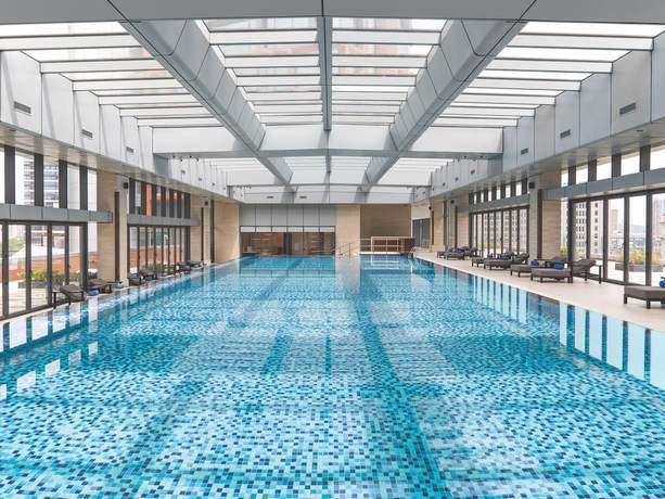 Imagen de la piscina del Hotel Pullman Haining. Foto 14