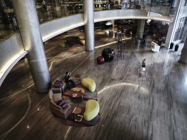 Imagen de los interiores del Hotel Pullman Hanoi. Foto 11