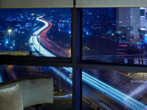 Imagen general del Hotel Pullman Istanbul and Convention Center. Foto 3