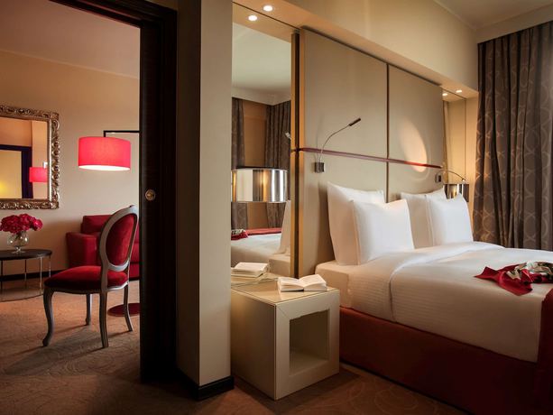 Imagen de la habitación del Hotel Pullman Kinshasa Grand. Foto 4