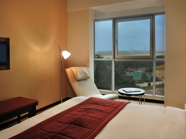 Imagen de la habitación del Hotel Pullman Kinshasa Grand. Foto 15